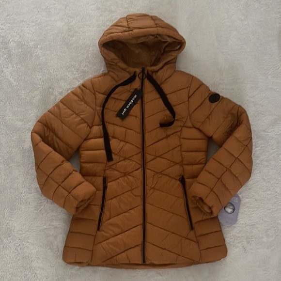 Madden Girl Women's Hooded Puffer Jacket in Khaki, Medium - Picture 5 of 15